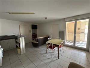appartement à la location -   11000  CARCASSONNE, surface 52 m2 location appartement - APR723338